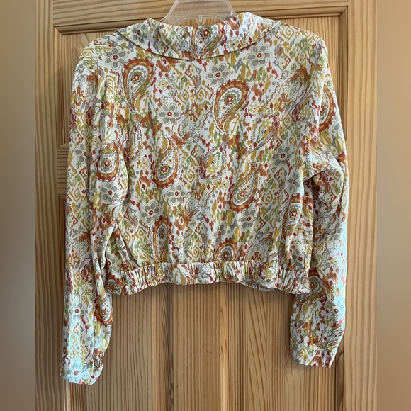 Christian Siriano LightWeight Long sleeve Faux Wrap Paisley Blouse Size M - Picture 5 of 9